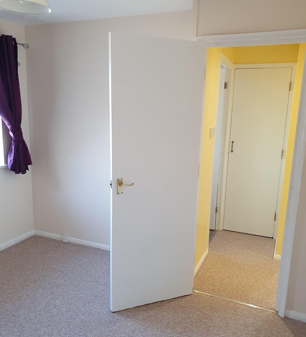 Finishing Touch Painter and Decorator — Photos 4